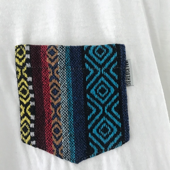 Serengetee white v-neck ikat pocket t-shirt - Picture 2 of 6